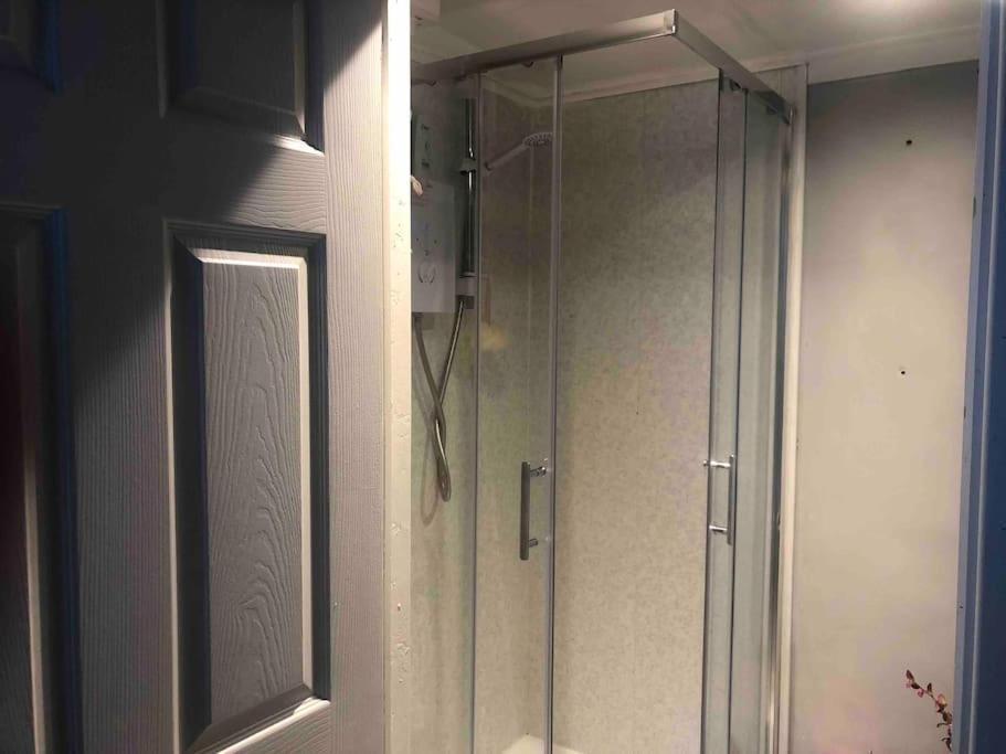 Belfast Private Room, En-Suite & Own Access Exterior foto